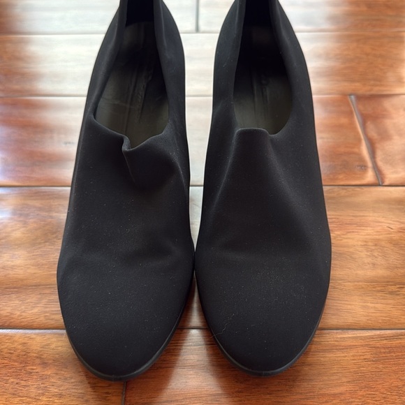 Ecco Shape 55 Plateau Black Fabric Women’s Size 39 Ankle Heel 268053 $150 - Picture 2 of 6